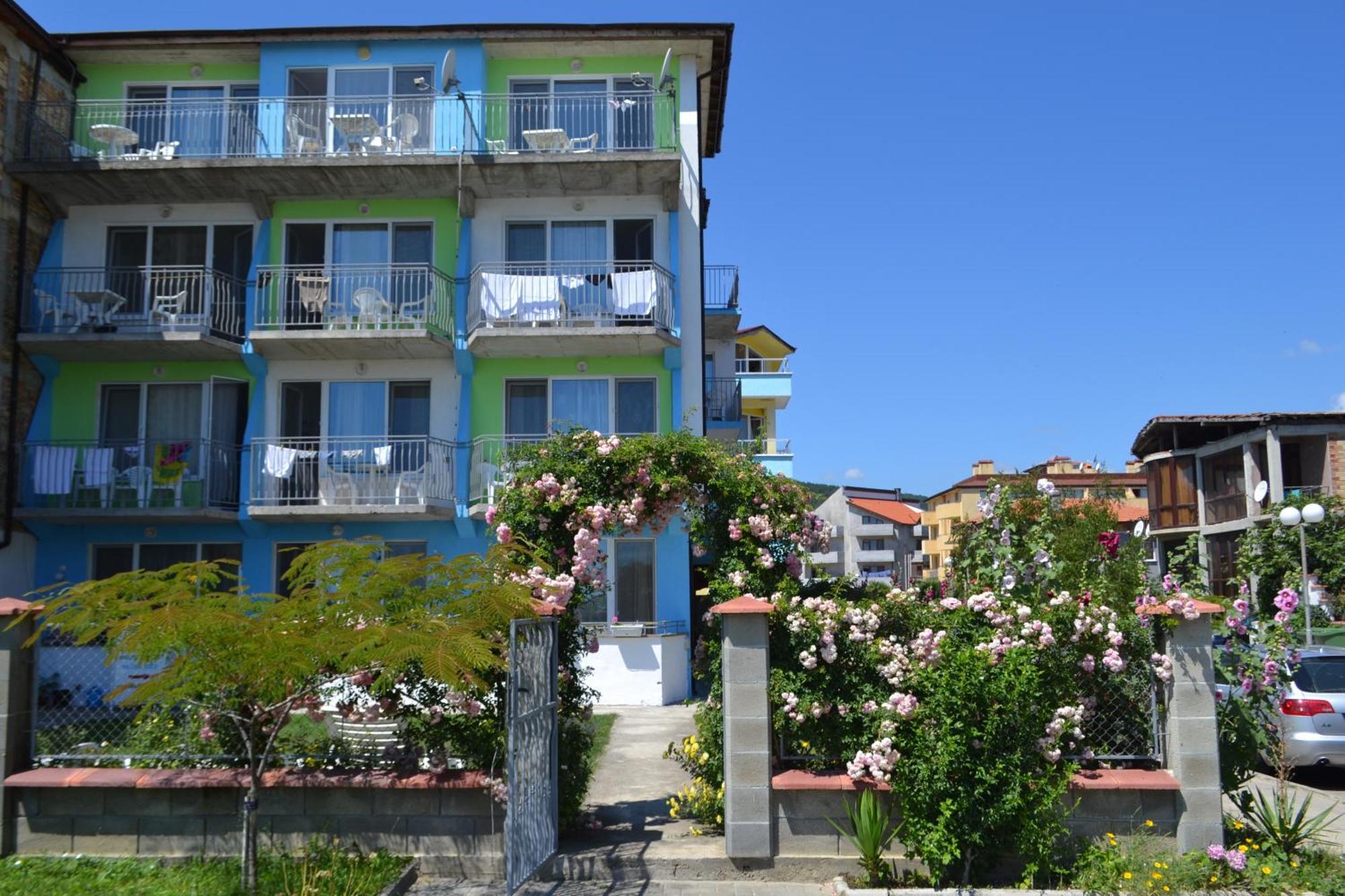 Galina Guest House Obzor Exterior foto